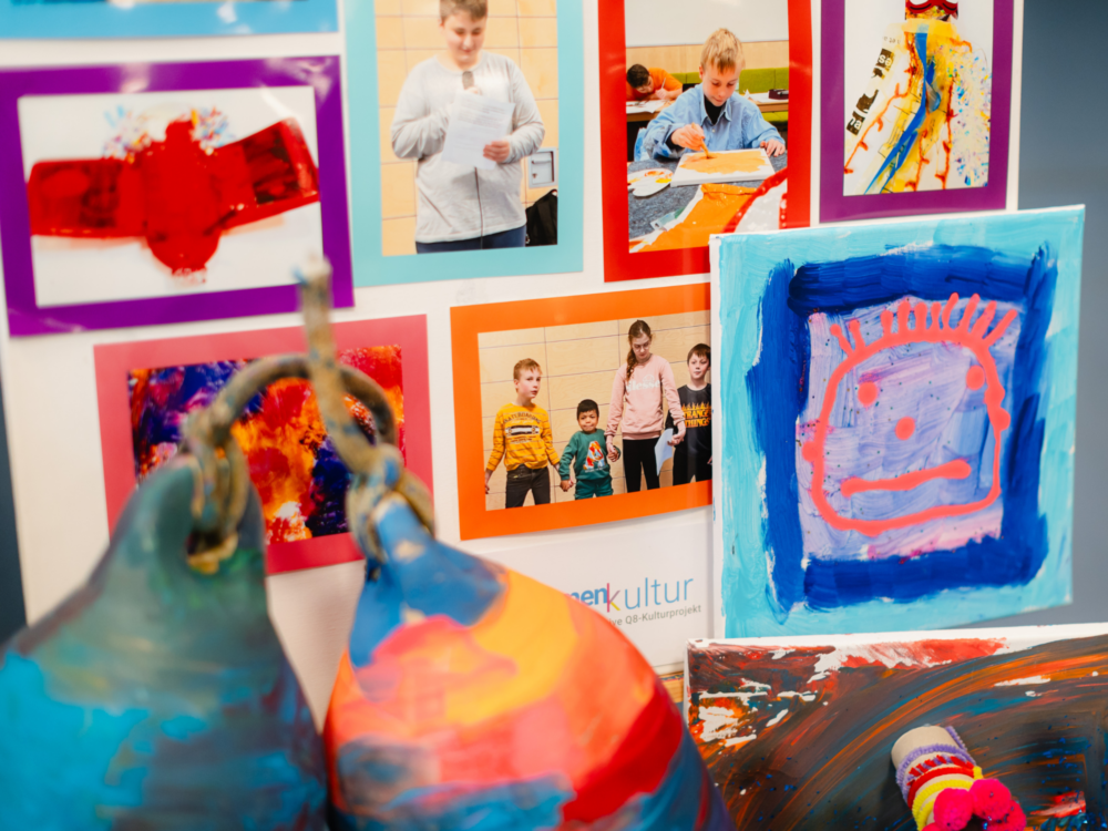 Nahaufnahme von den entstandenen Kunstwerken und Fotografien.