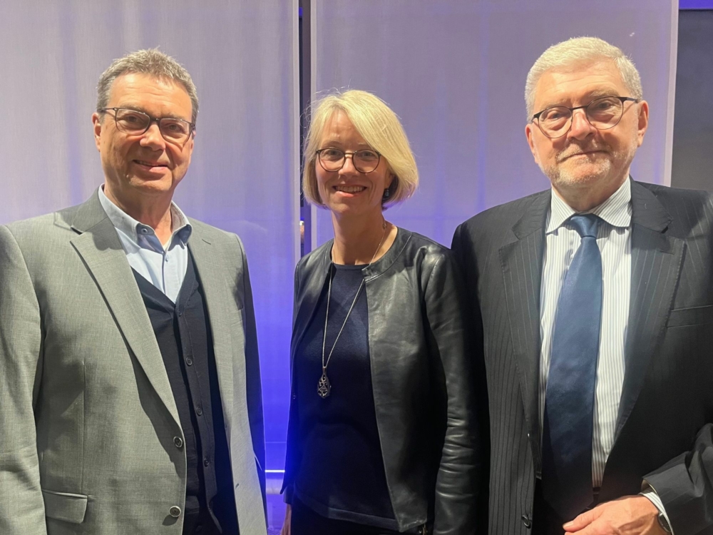 Gruppenbild von Matthias Kammer, Maren Puttfarcken und Uwe Kruschinksi.